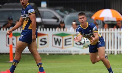 Vlado Janovic Eels Sg Ball Hooker with a deadly pass v Sharks (Photo : Steve Montgomery)
