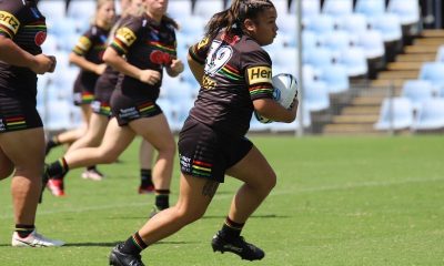 Timea Pasili runs up the middle of Shark Park in the Panthers Rnd 4 match against the Sharks in the Tarsha Gale Cup (Photo : Steve Montgomery)