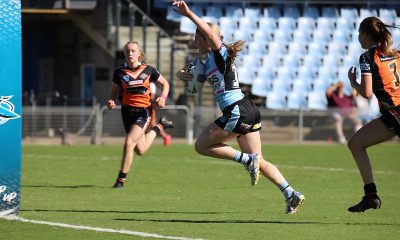 Sharks Tayla Curtis goes in for her 1st try of the day at Shark park (Photo : Steve Montgomery)