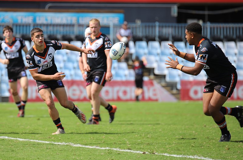Wests Magpies playing for a HMC Grand Final Birth (Photo : Steve Montgomery)