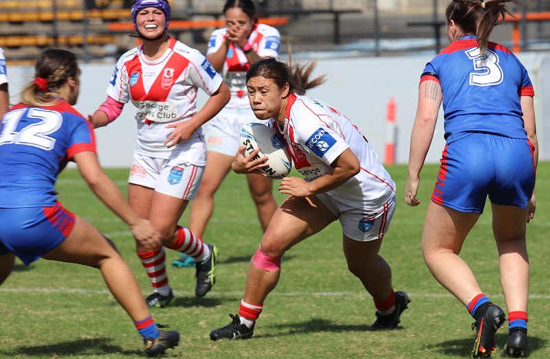 The Sydney Indigenous Academy Roosters get it on with the St. George Dragons in the 2021 Tarsha Gale Cup Grand Final (Photo : Steve Montgomery)
