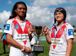 St. George Dragons Tarsha Gale Cup Co-Captains Breeze E'e & Erana Reti proudly holding the 2021 TGC (Photo : Bryden Sharp bsphotos.com.au)