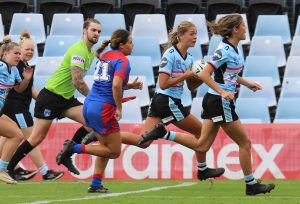 Ella Barker flies down the wing at Shark PArk earlier this year in Rnd 4 of the NSWRL Tarsha Gale Cup (Photo's : Steve Montgomery)