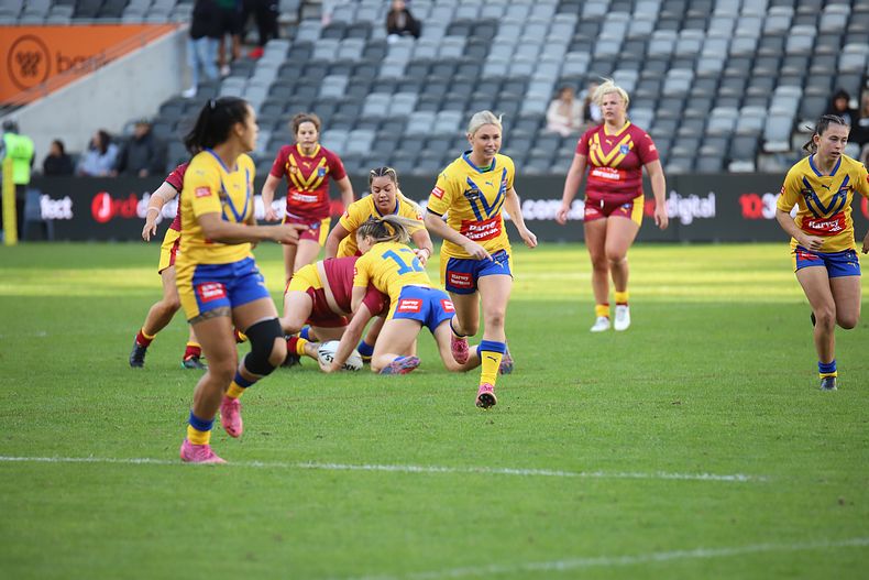 2021 Country v City Women