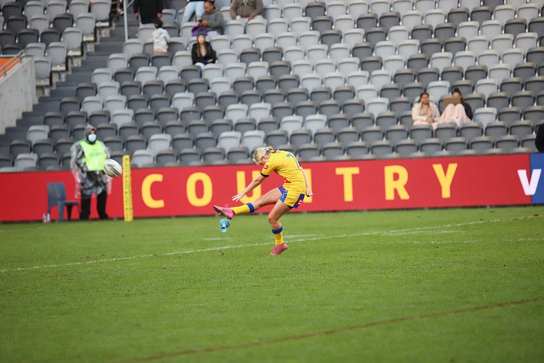 2021 Country v City Women