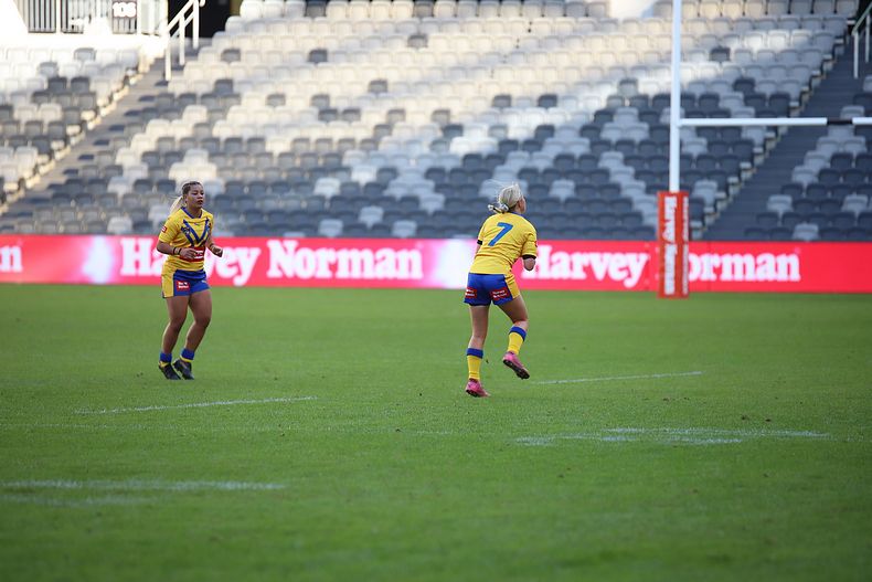 2021 Country v City Women