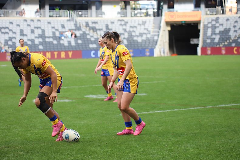 2021 Country v City Women