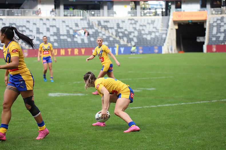 2021 Country v City Women