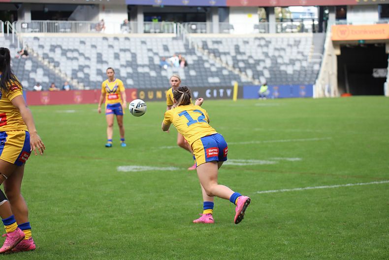 2021 Country v City Women