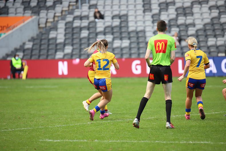 2021 Country v City Women