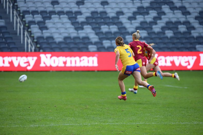 2021 Country v City Women