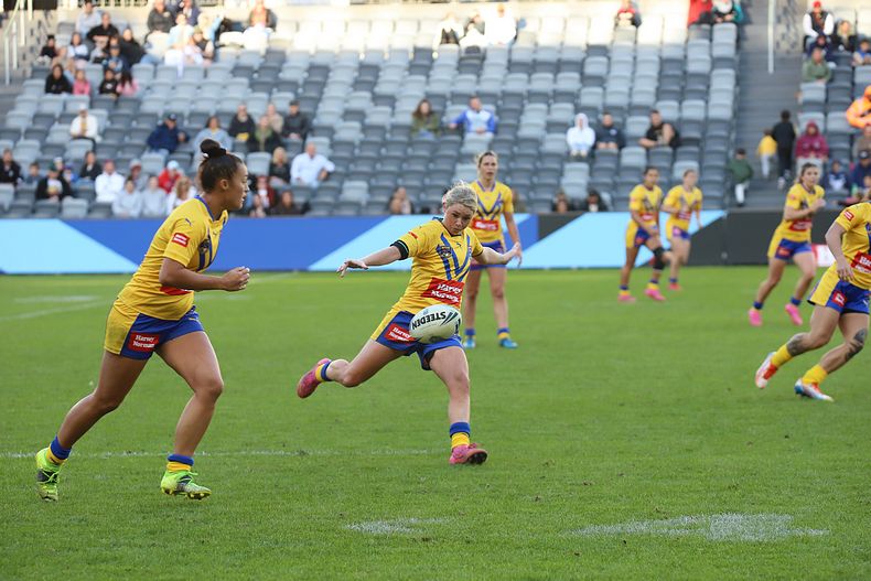 2021 Country v City Women