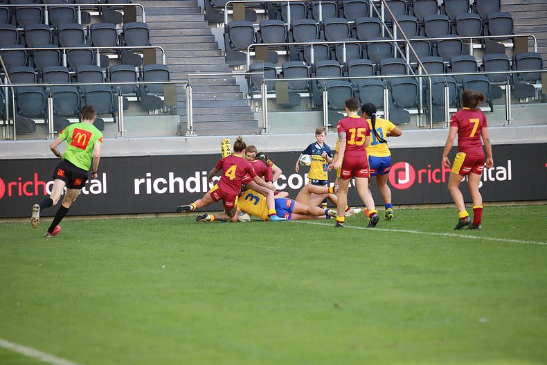 2021 Country v City Women