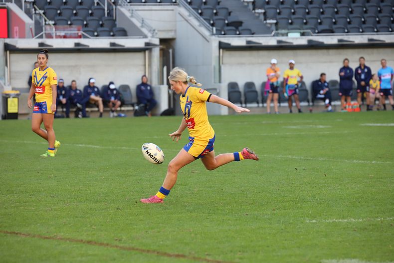 2021 Country v City Women
