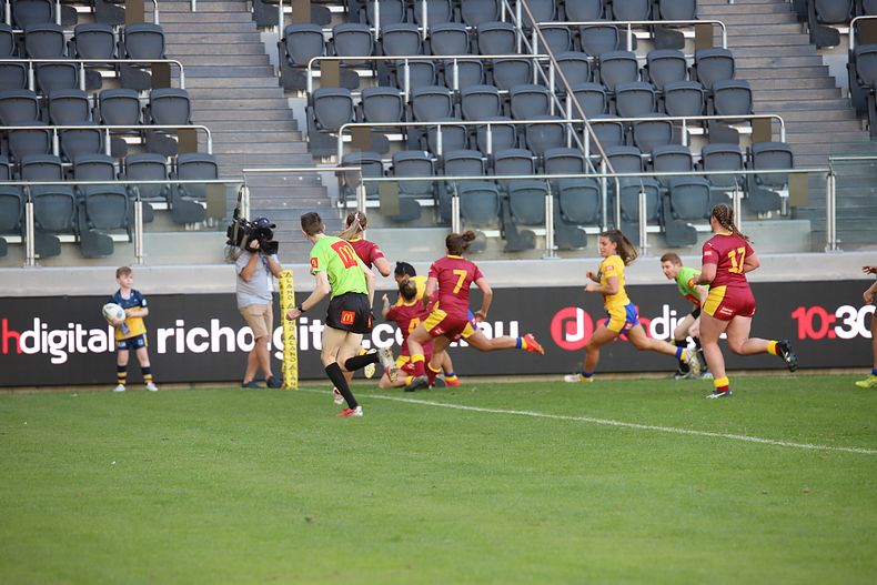 2021 Country v City Women