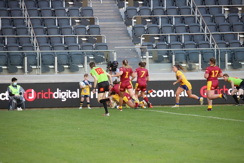 2021 Country v City Women