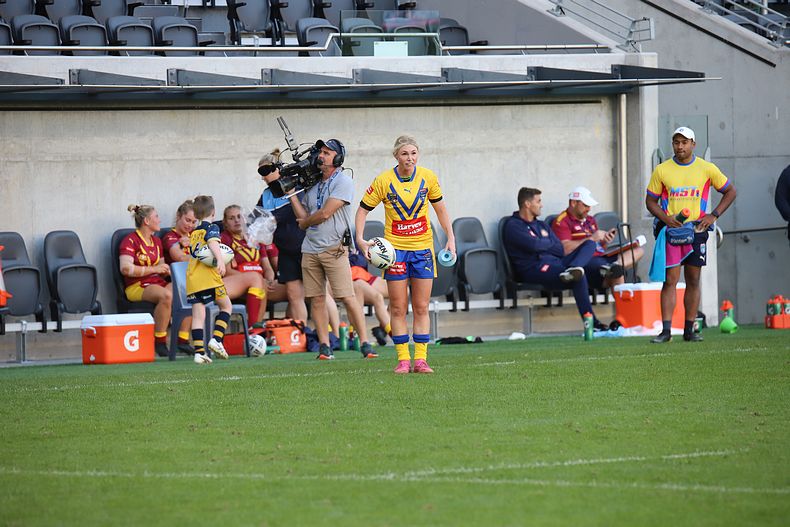 2021 Country v City Women