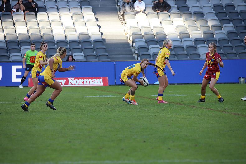 2021 Country v City Women