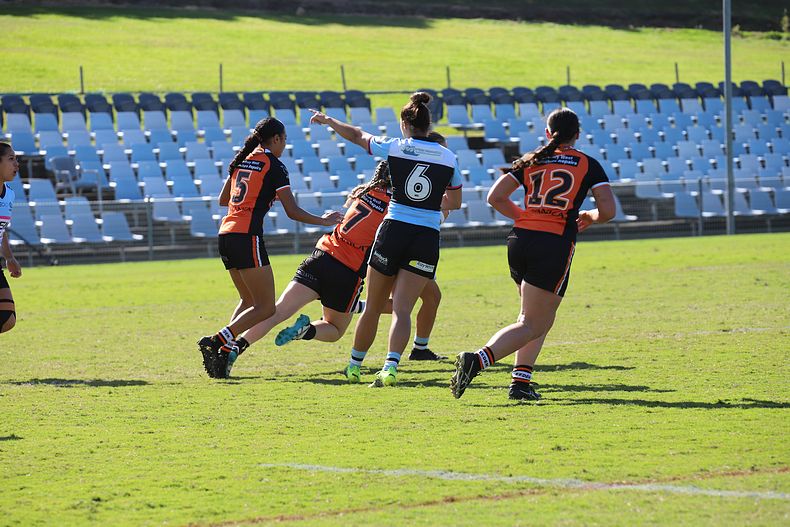 2021 HNWP Rnd 11 SHARKS v WESTSTIGERS