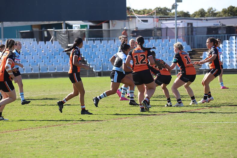 2021 HNWP Rnd 11 SHARKS v WESTSTIGERS