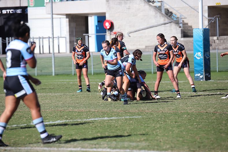 2021 HNWP Rnd 11 SHARKS v WESTSTIGERS