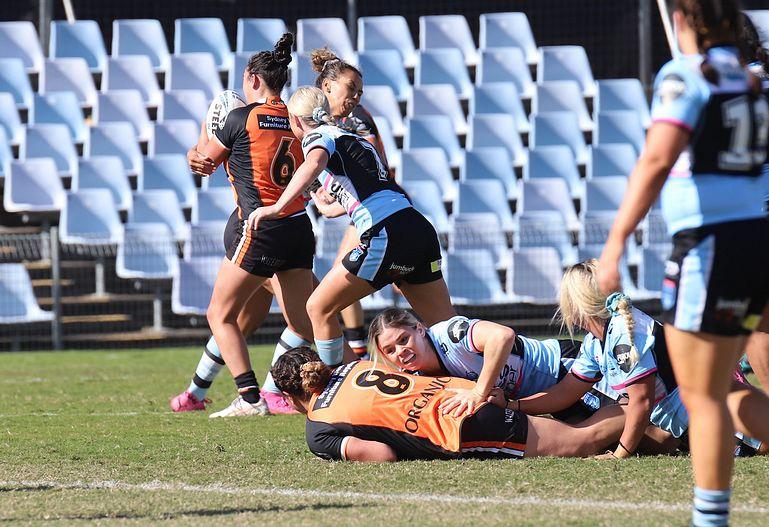 2021 HNWP Rnd 11 SHARKS v WESTSTIGERS
