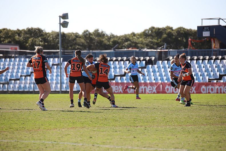 2021 HNWP Rnd 11 SHARKS v WESTSTIGERS