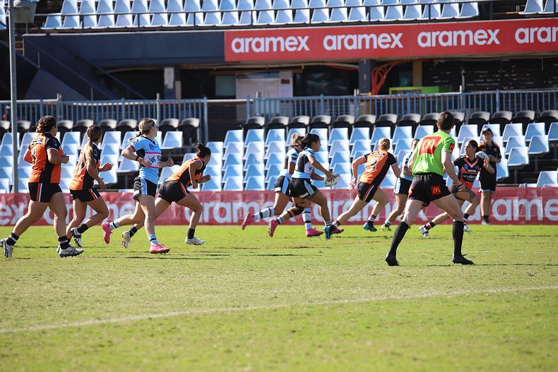 2021 HNWP Rnd 11 SHARKS v WESTSTIGERS