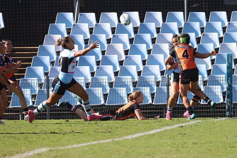 2021 HNWP Rnd 11 SHARKS v WESTSTIGERS