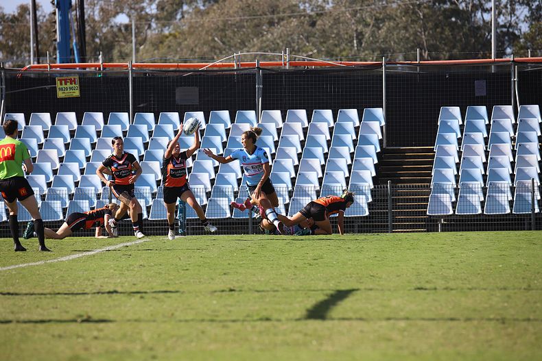 2021 HNWP Rnd 11 SHARKS v WESTSTIGERS