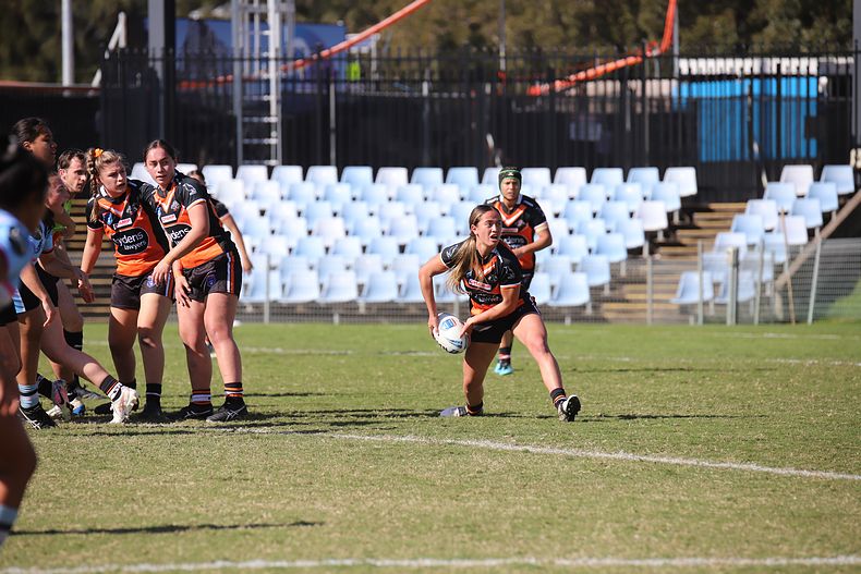 2021 HNWP Rnd 11 SHARKS v WESTSTIGERS