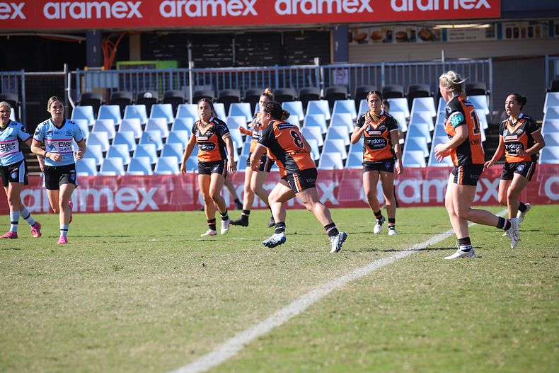2021 HNWP Rnd 11 SHARKS v WESTSTIGERS