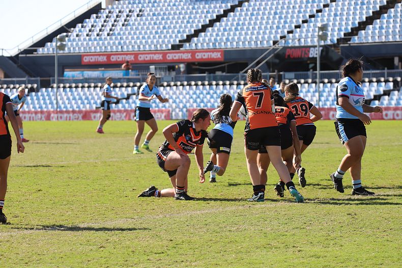2021 HNWP Rnd 11 SHARKS v WESTSTIGERS