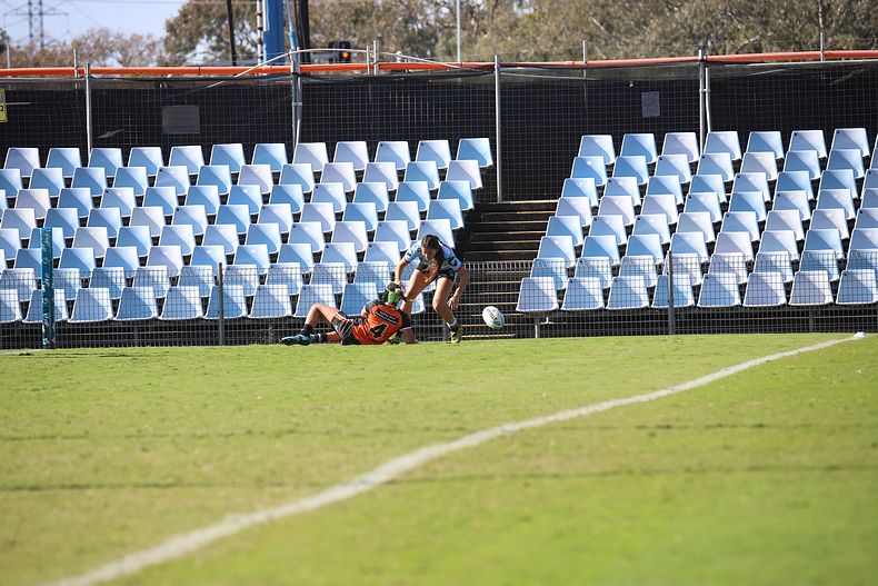 2021 HNWP Rnd 11 SHARKS v WESTSTIGERS