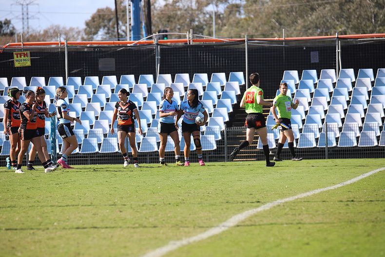 2021 HNWP Rnd 11 SHARKS v WESTSTIGERS