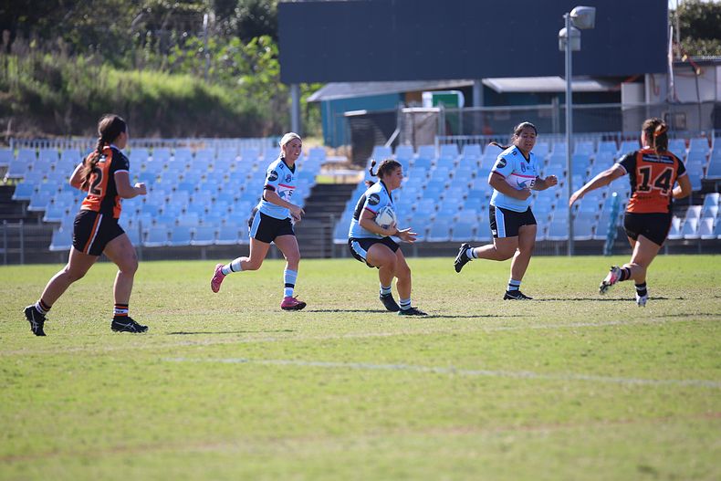 2021 HNWP Rnd 11 SHARKS v WESTSTIGERS