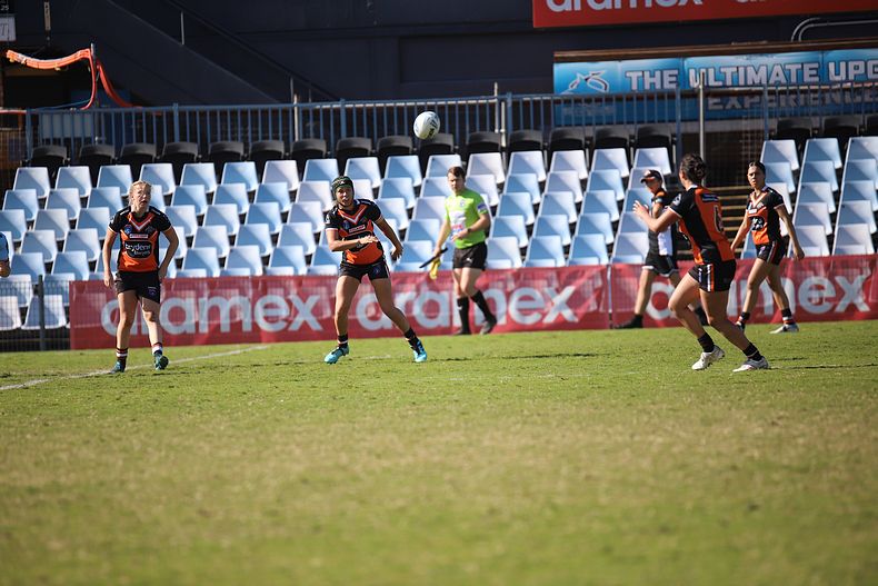 2021 HNWP Rnd 11 SHARKS v WESTSTIGERS