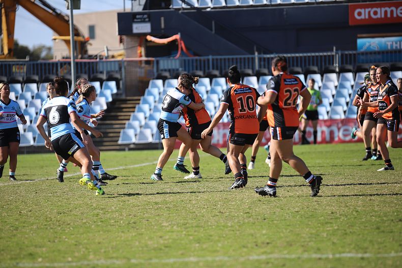 2021 HNWP Rnd 11 SHARKS v WESTSTIGERS