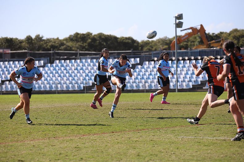 2021 HNWP Rnd 11 SHARKS v WESTSTIGERS
