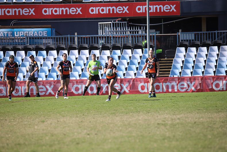 2021 HNWP Rnd 11 SHARKS v WESTSTIGERS