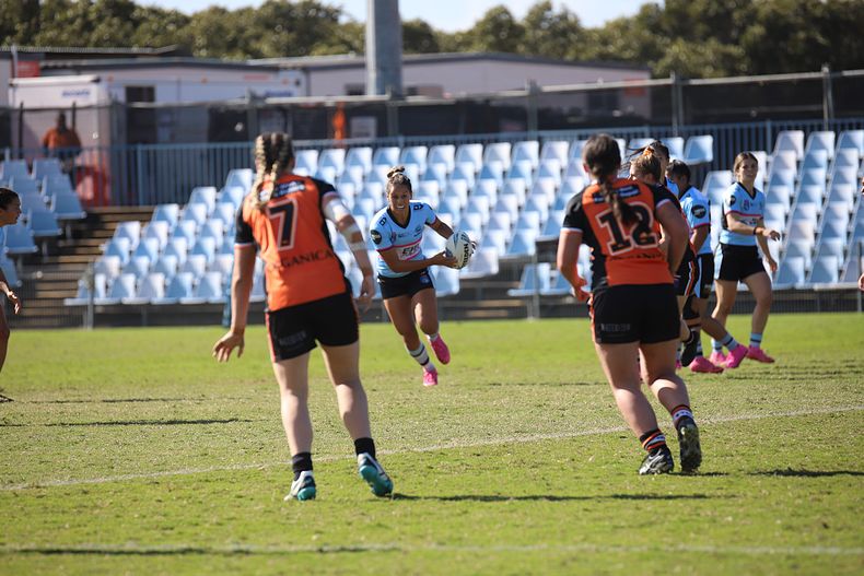 2021 HNWP Rnd 11 SHARKS v WESTSTIGERS