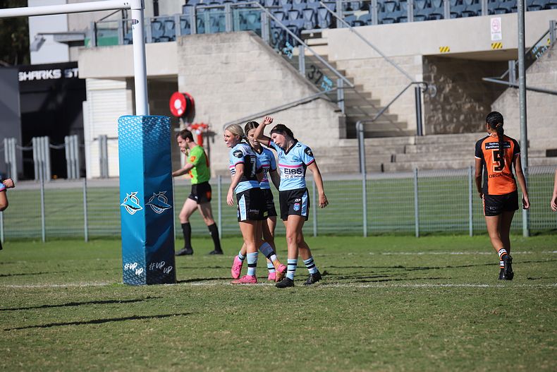 2021 HNWP Rnd 11 SHARKS v WESTSTIGERS