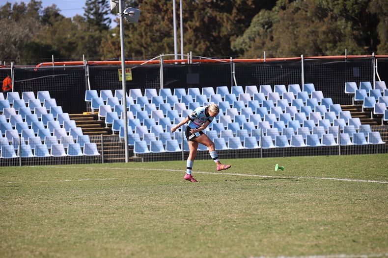 2021 HNWP Rnd 11 SHARKS v WESTSTIGERS