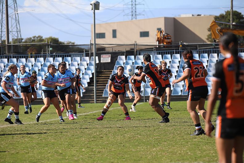 2021 HNWP Rnd 11 SHARKS v WESTSTIGERS
