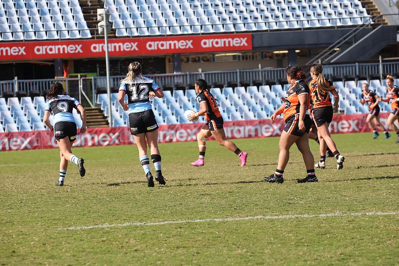 2021 HNWP Rnd 11 SHARKS v WESTSTIGERS