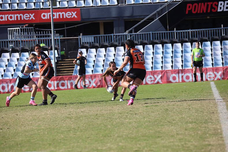 2021 HNWP Rnd 11 SHARKS v WESTSTIGERS