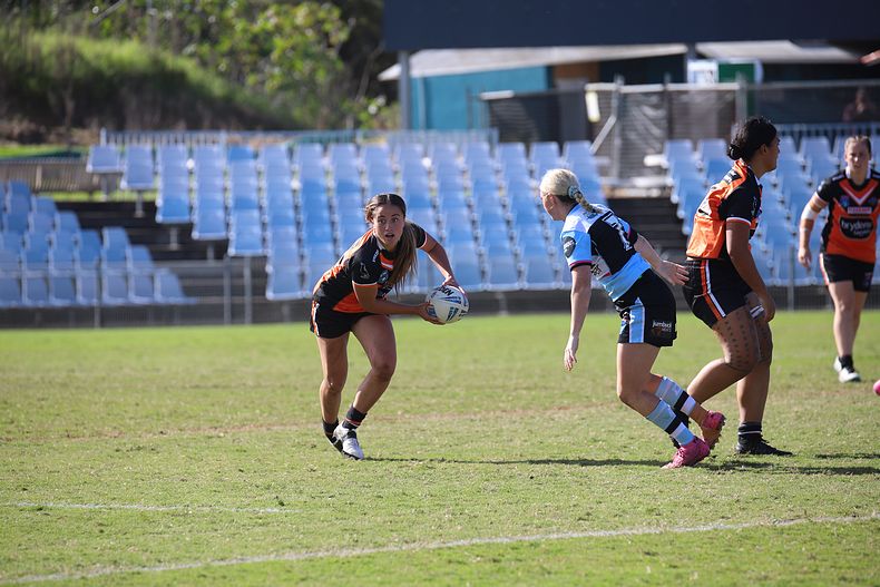 2021 HNWP Rnd 11 SHARKS v WESTSTIGERS