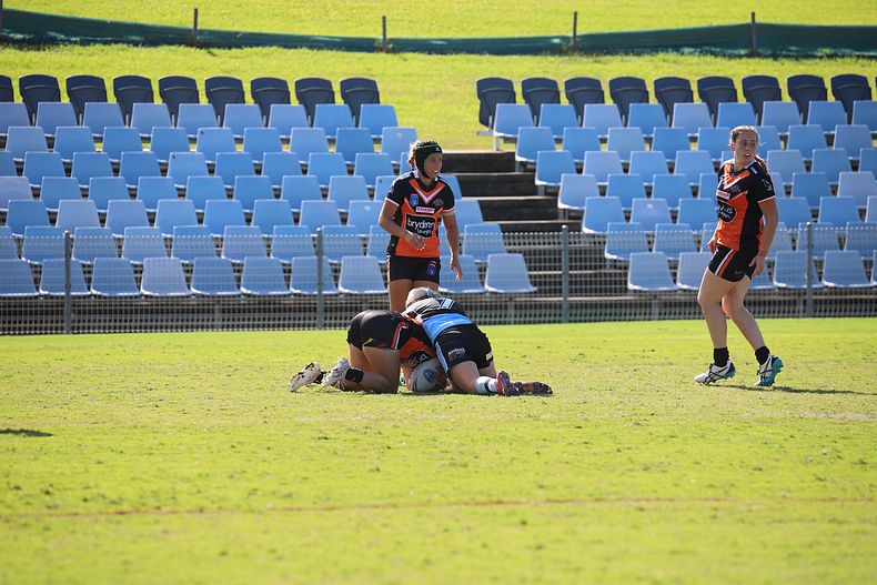 2021 HNWP Rnd 11 SHARKS v WESTSTIGERS