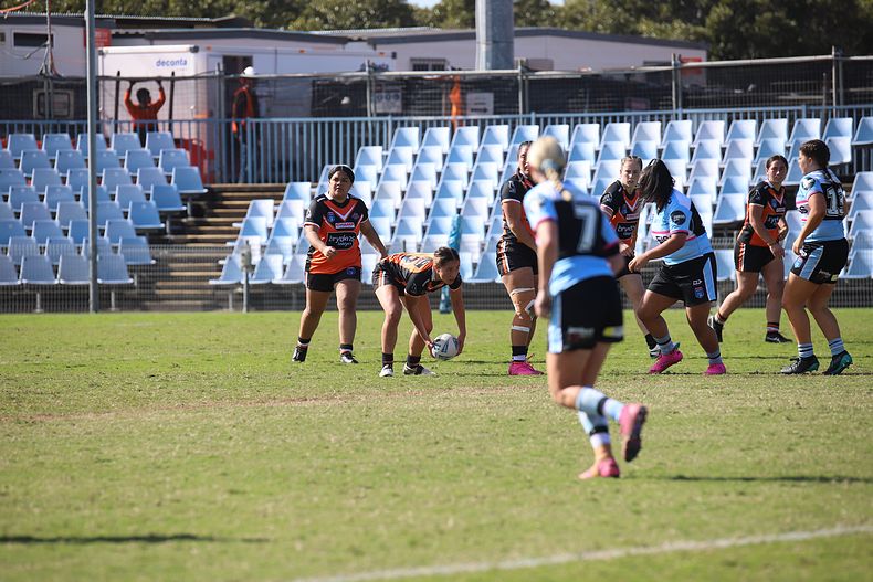 2021 HNWP Rnd 11 SHARKS v WESTSTIGERS