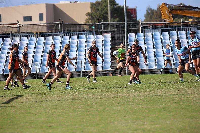 2021 HNWP Rnd 11 SHARKS v WESTSTIGERS